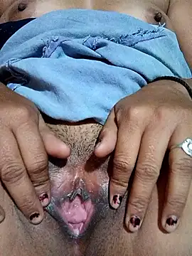 Hot kamla online show from November 13, 6:45 am