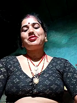 Snapshot of Hot_kamla chatting on May 12, 11:02 pm Hot kamla online show from May 12, 11:02 pm