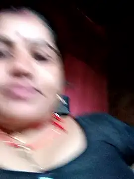 Snapshot of Hot_kamla chatting on May 31, 1:07 pm Hot kamla online show from May 31, 1:07 pm