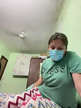 Cute hotzara online show from March 25, 5:46 am