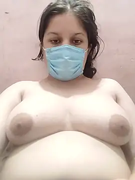 Snapshot of Cute_hotzara chatting on July 10, 7:01 am Cute hotzara online show from July 10, 7:01 am