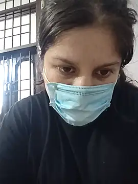 Snapshot of Cute_hotzara chatting on July 12, 12:40 pm Cute hotzara online show from July 12, 12:40 pm