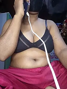 Snapshot of Jhunaki007 chatting on November 13, 3:55 pm Jhunaki007 online show from November 13, 3:55 pm