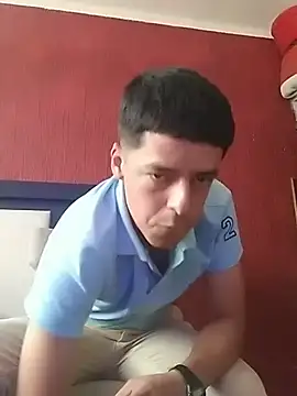 Junior 47 online show from February 6, 9:40 pm