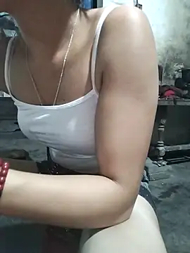 gugu0022 online show from April 13, 12:32 pm