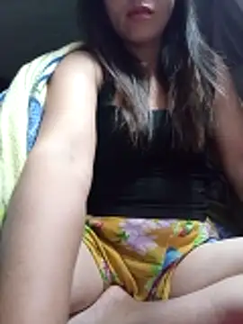 Lyly sexyy online show from April 4, 9:45 pm