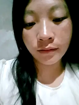 Snapshot of Micky_baby chatting on April 18, 10:43 pm Micky baby online show from April 18, 10:43 pm