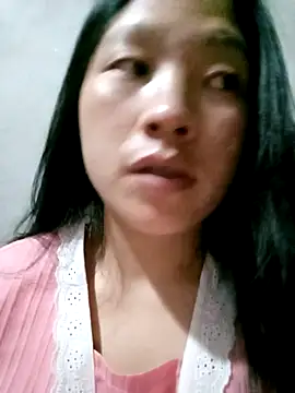 Snapshot of Micky_baby chatting on April 19, 2:49 pm Micky baby online show from April 19, 2:49 pm