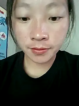 Snapshot of Micky_baby chatting on April 21, 7:14 am Micky baby online show from April 21, 7:14 am