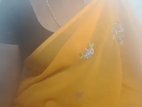 Snapshot of tamilsheelaaa chatting on November 13, 4:17 pm tamilsheelaaa online show from November 13, 4:17 pm