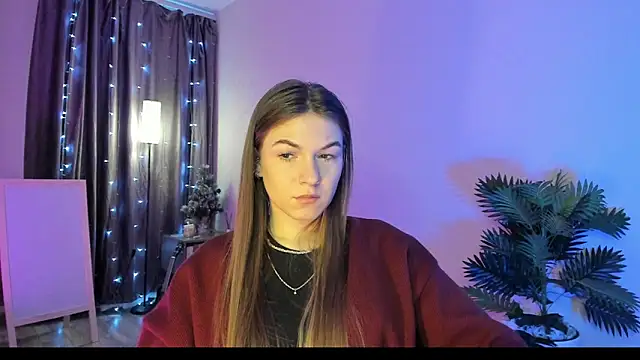 luna lust 212 online show from February 12, 4:29 am