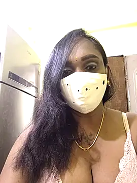 Dharshini98 online show from February 3, 5:29 pm