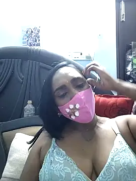 Snapshot of Dharshini98 chatting on April 23, 3:03 pm Dharshini98 online show from April 23, 3:03 pm