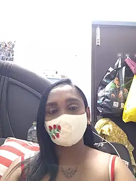 Snapshot of Dharshini98 chatting on June 1, 3:03 pm Dharshini98 online show from June 1, 3:03 pm