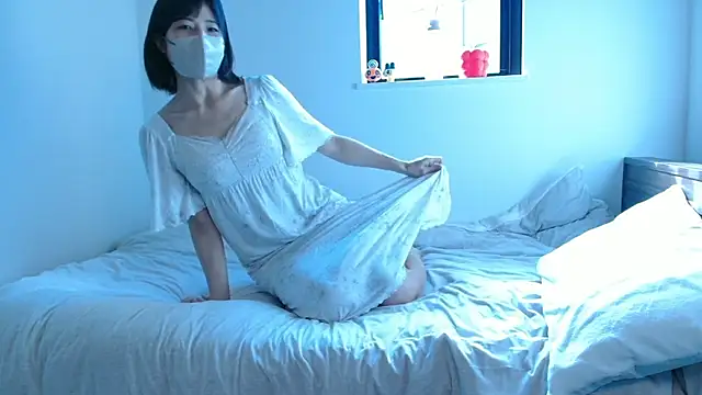 Snapshot of mayumichan13 chatting on November 16, 12:38 am mayumichan13 online show from November 16, 12:38 am