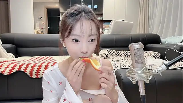 Butterbear online show from January 14, 1:06 pm