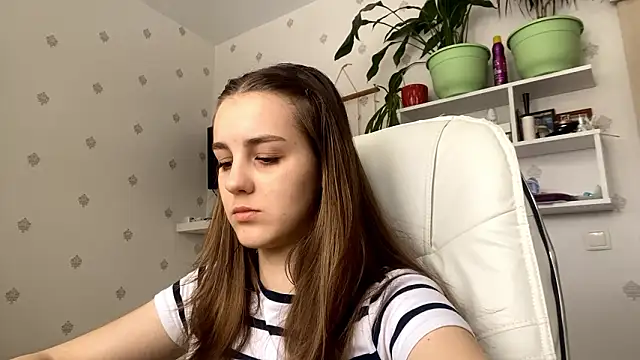 SweetieKatie online show from February 28, 11:22 am