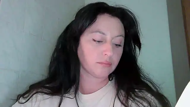 Snapshot of MelinaAx chatting on July 3, 7:31 pm MelinaAx online show from July 3, 7:31 pm