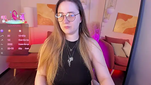 Snapshot of EmmaBloomm chatting on November 30, 8:57 pm EmmaBloomm online show from November 30, 8:57 pm