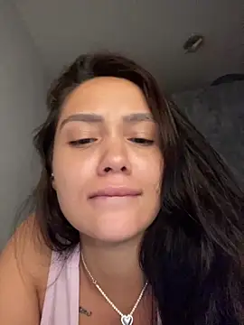 carolsapequinha online show from February 10, 2:37 am