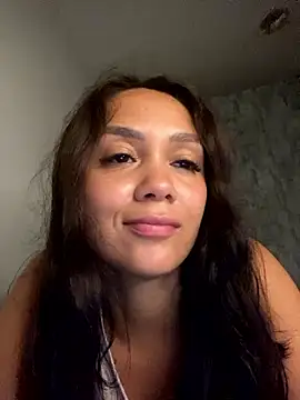 carolsapequinha online show from March 8, 8:45 pm