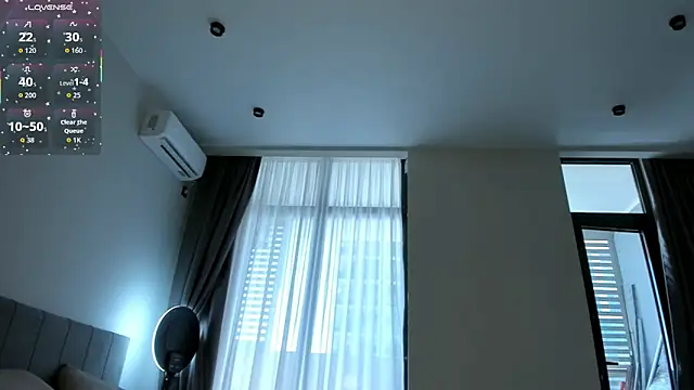 Snapshot of Sakura__frostt chatting on February 20, 9:54 am Sakura frostt online show from February 20, 9:54 am