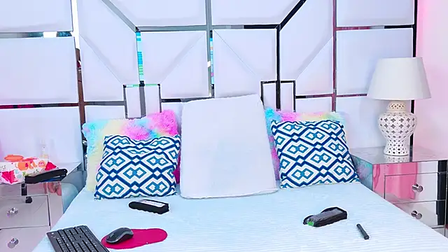 VeronicaSttar online show from February 14, 12:24 pm