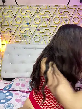 Snapshot of MelanyyJhonson15 chatting on May 29, 8:07 pm MelanyyJhonson15 online show from May 29, 8:07 pm