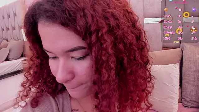 avrilwaynee online show from February 22, 12:58 pm