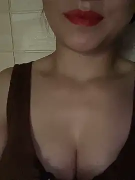 Snapshot of Diana-sexyy chatting on May 11, 6:30 am Diana-sexyy online show from May 11, 6:30 am