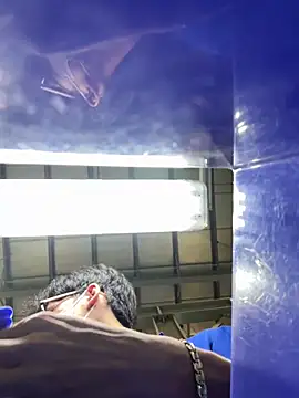 Snapshot of MEFUN- chatting on November 17, 2:56 pm MEFUN- online show from November 17, 2:56 pm