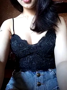 Snapshot of Lynk2x chatting on November 14, 2:32 am Lynk2x online show from November 14, 2:32 am