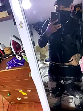 Matiascolageno online show from December 4, 12:42 am