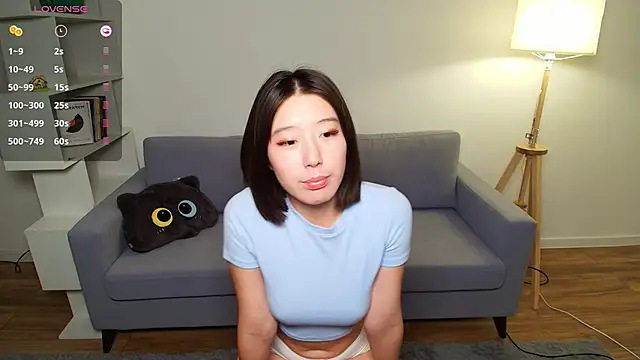 KokoMiu online show from December 5, 2:47 pm