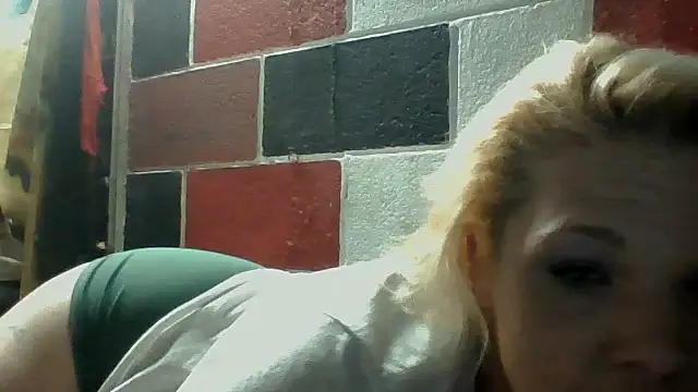 1anOnlyHoTTLuLu online show from November 16, 7:58 am