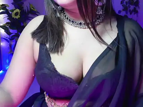 Saira Hotty online show from February 8, 3:54 am
