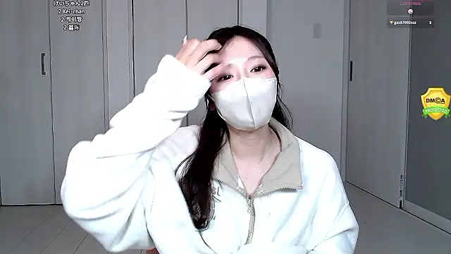 -xRAMUx online show from April 10, 3:28 pm