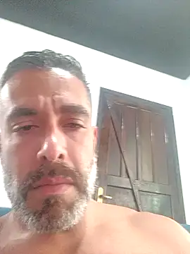 leninjamaster online show from February 5, 4:00 pm