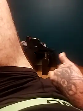 Snapshot of Baianoi chatting on November 15, 12:19 am Baianoi online show from November 15, 12:19 am