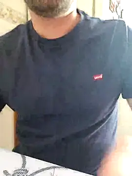 Snapshot of 7allexx chatting on April 10, 10:31 am 7allexx online show from April 10, 10:31 am