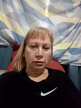 SexyMilf1211 online show from April 5, 5:10 pm