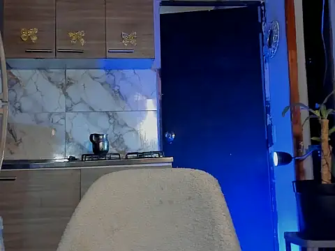 aprille15 online show from April 22, 11:23 am