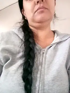 Snapshot of CelesteAlvarez1989 chatting on January 5, 8:34 pm CelesteAlvarez1989 online show from January 5, 8:34 pm