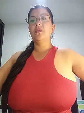 Snapshot of CelesteAlvarez1989 chatting on June 9, 2:34 am CelesteAlvarez1989 online show from June 9, 2:34 am