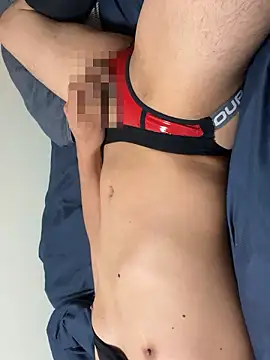 Snapshot of trtr9595 chatting on November 14, 8:40 pm trtr9595 online show from November 14, 8:40 pm