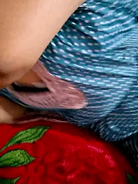 Snapshot of mnbvcxzqwertyuiop1235 chatting on January 9, 3:04 pm mnbvcxzqwertyuiop1235 online show from January 9, 3:04 pm