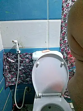 Snapshot of mnbvcxzqwertyuiop1235 chatting on January 10, 11:53 pm mnbvcxzqwertyuiop1235 online show from January 10, 11:53 pm