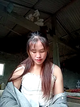 Snapshot of sorry-yeu chatting on November 17, 4:51 am sorry-yeu online show from November 17, 4:51 am