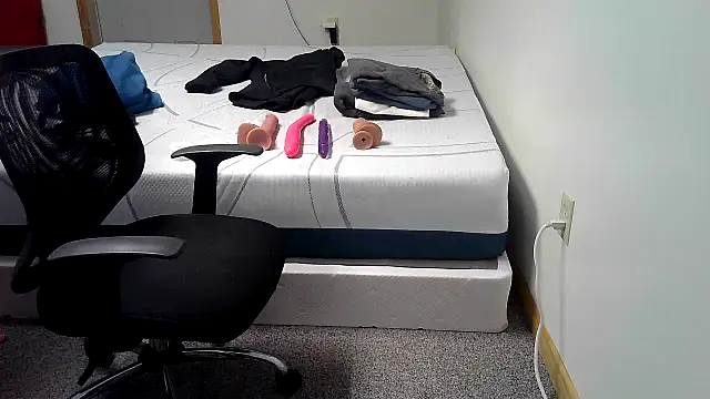 Redheadstud online show from March 1, 4:47 am