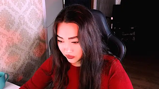 Emma Uilson online show from February 15, 7:51 am